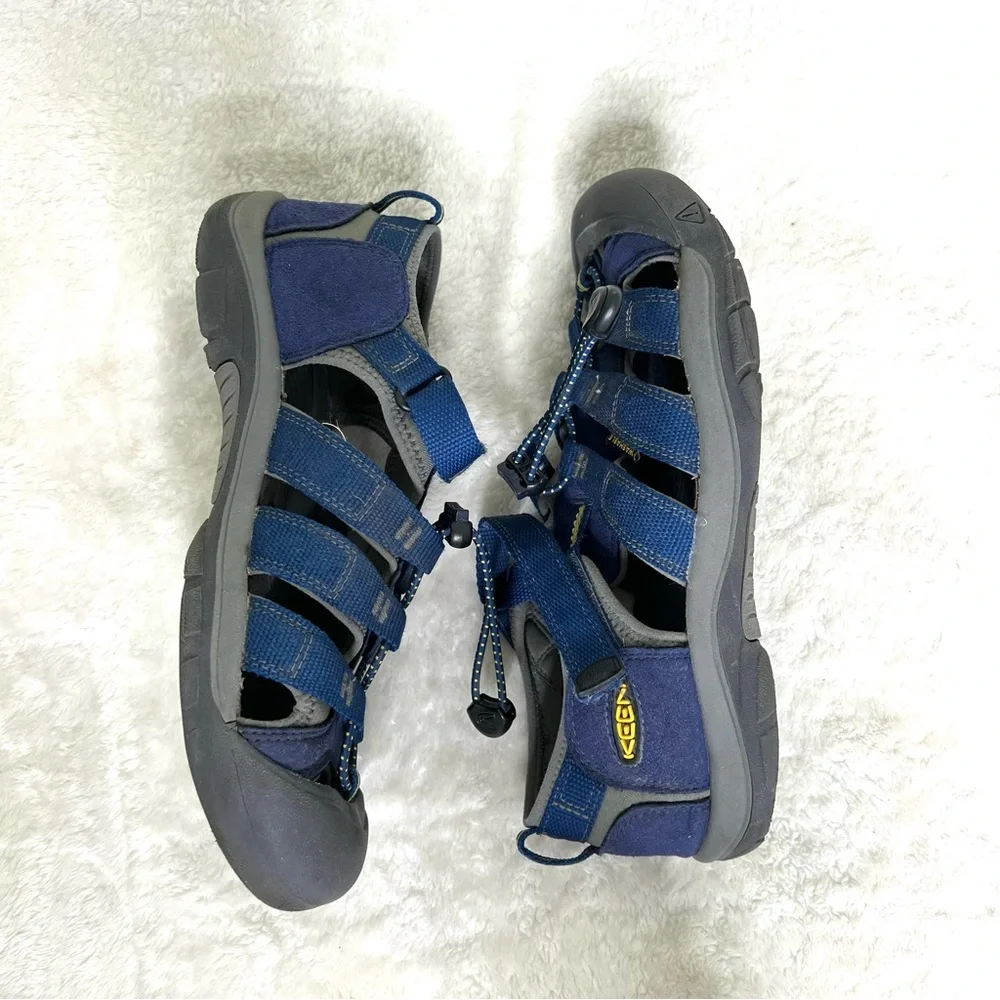 Keen Newport H2 Sandals Blue Grey Youth Size 6